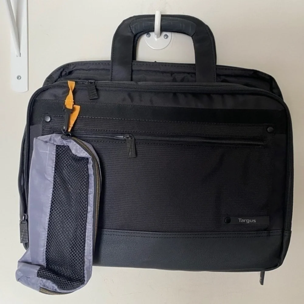 Targus Black Ballistic Canvas Nylon Mesh Fabric Safeport Laptop briefcas…